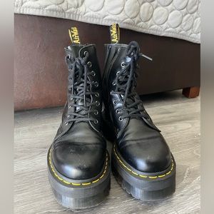 Platform Dr Martens Boots